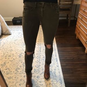 Rag & Bone army green ripped jeans, SZ 25
